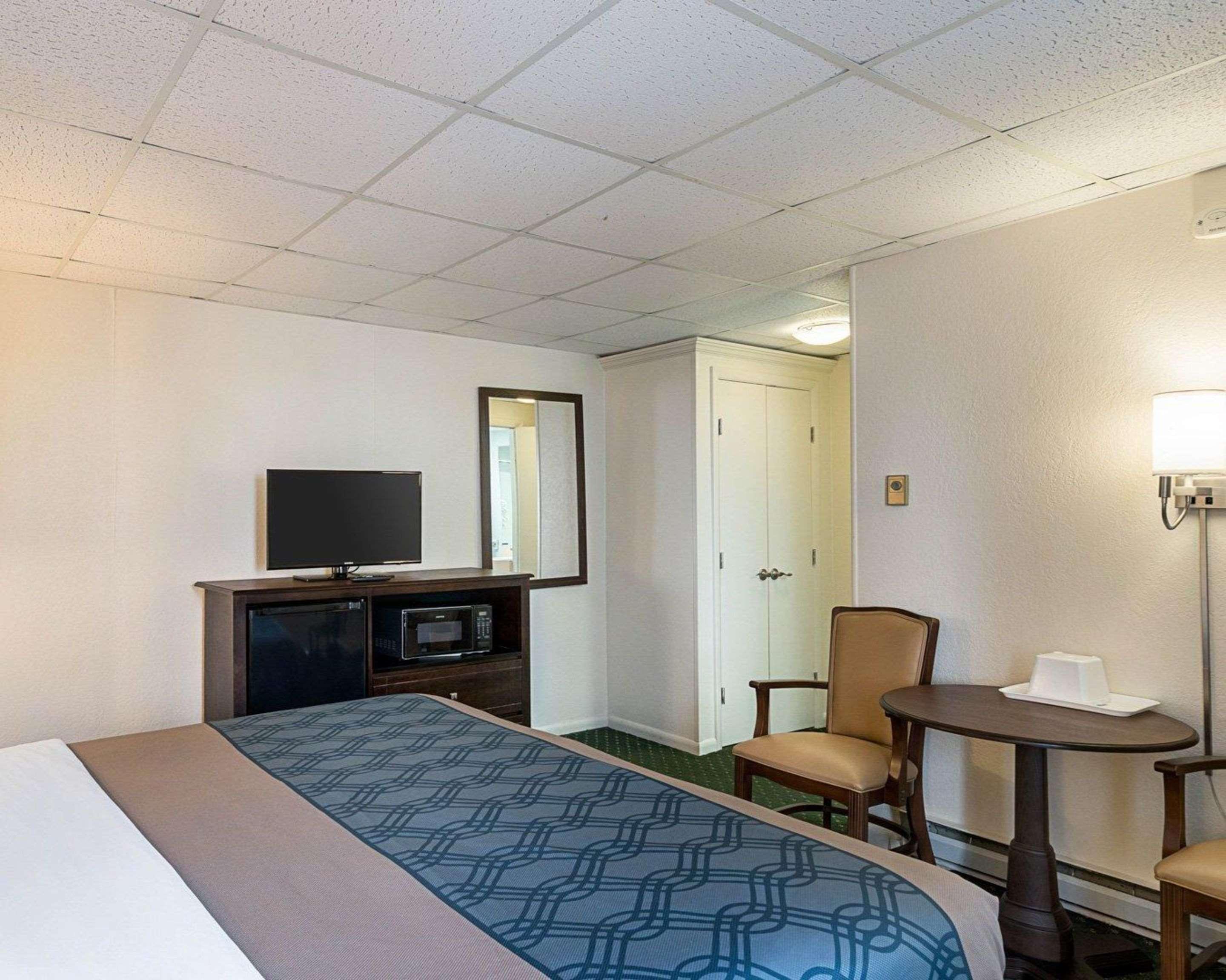Quality Inn Ocean City Beachfront Exterior photo