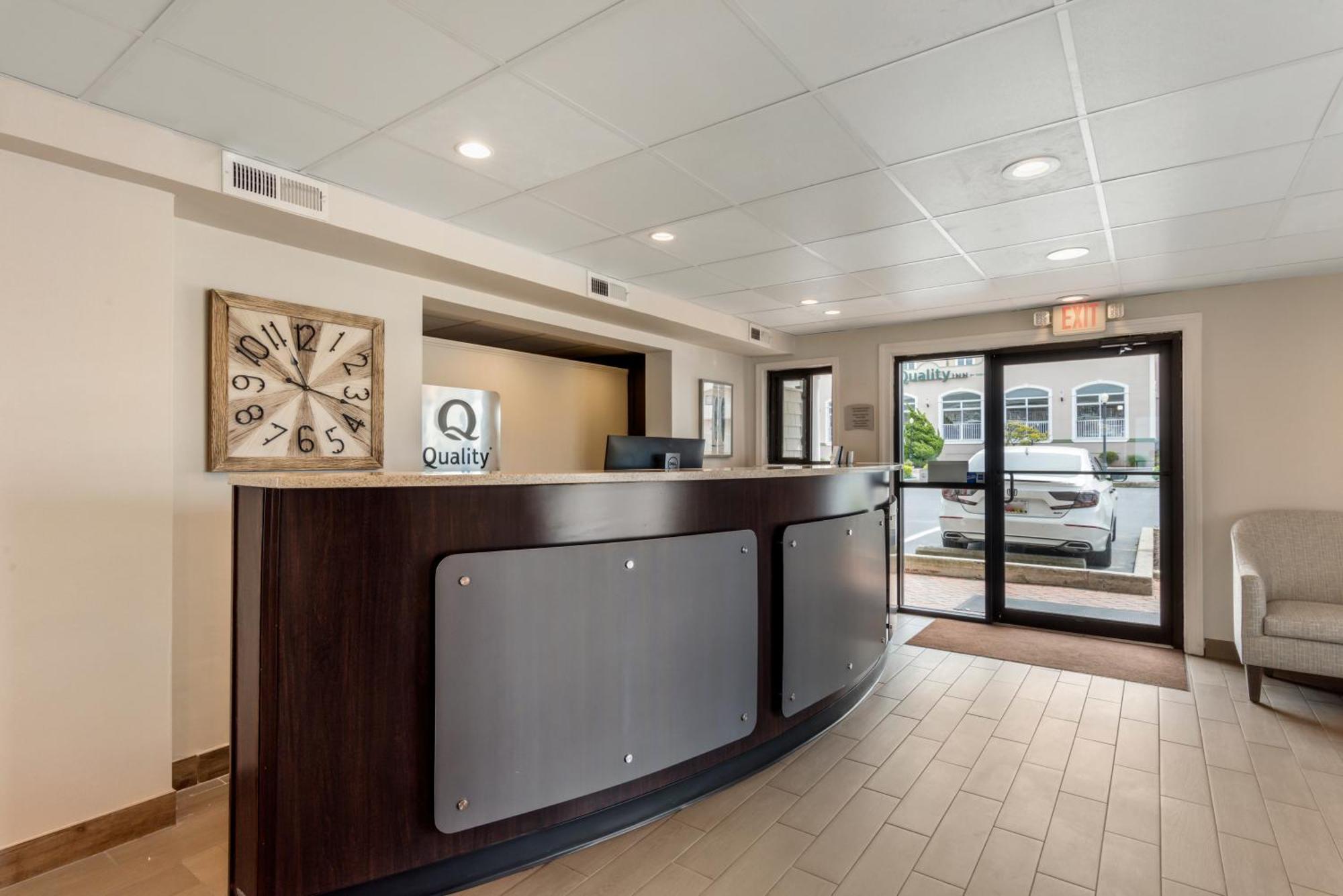 Quality Inn Ocean City Beachfront Exterior photo
