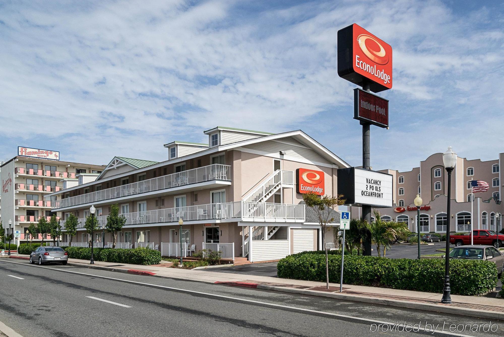 Quality Inn Ocean City Beachfront Exterior photo