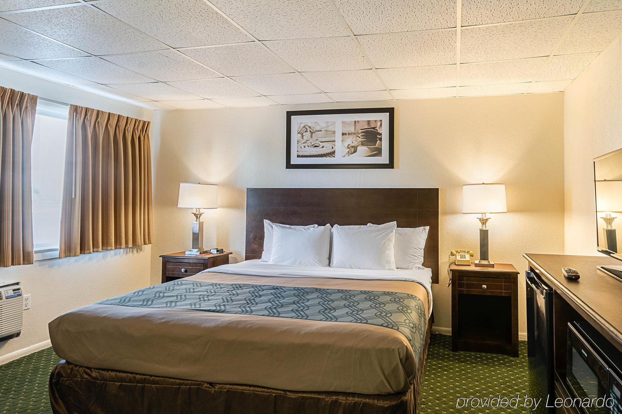 Quality Inn Ocean City Beachfront Exterior photo